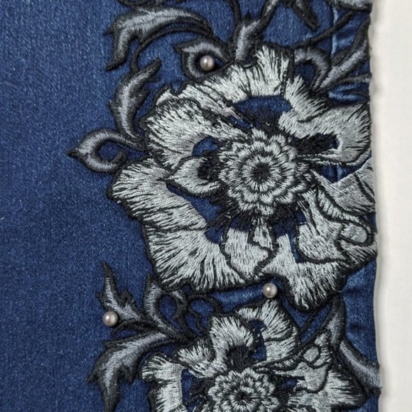 🔥HostPick🏆🔥 DG2 by Diane Gilman Virtual Stretch Skinny Jean - Picture 5 of 14